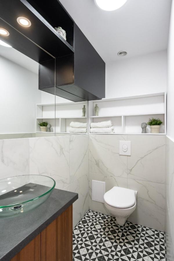 Elegant Two Bedrooms Apartment Bukurešť Exteriér fotografie